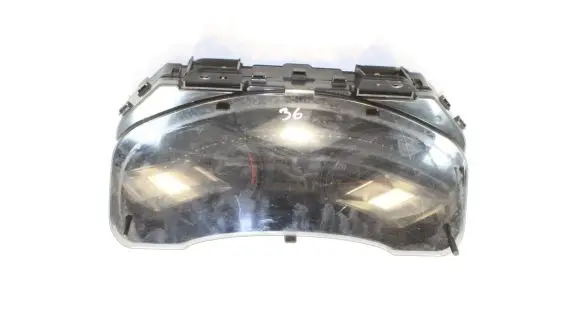 Toyota Avensis T270 Speedometer (instrument cluster) 8380005N60