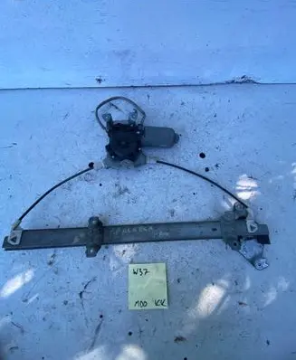 Nissan Almera N16 Front door window regulator with motor 112440