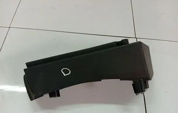 Volkswagen Polo IV 9N3 Other interior part 6q6867762N