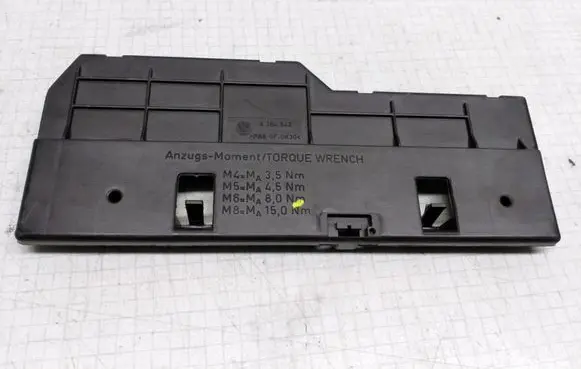 BMW 3 E46 Fuse box cover 8364542