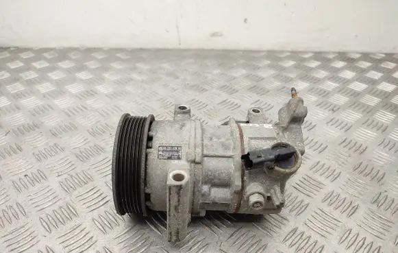 Peugeot 208 Air conditioning (A/C) compressor (pump) 9672247080