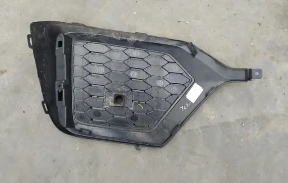 Honda Civic X Quarter panel pressure vent 