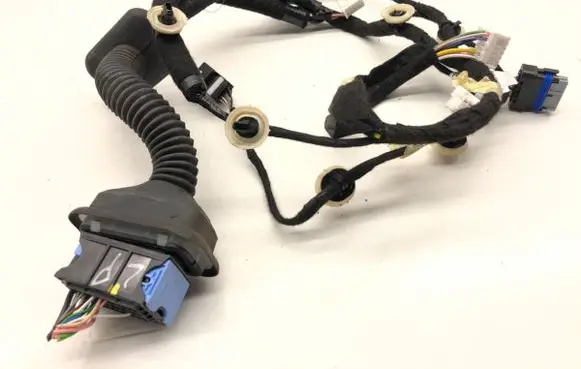 Renault Express Front door wiring loom 241258306R