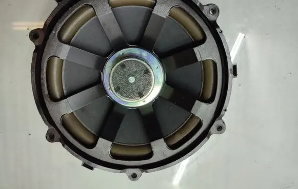 Land Rover Range Rover Sport L320 Subwoofer speaker XQA500120
