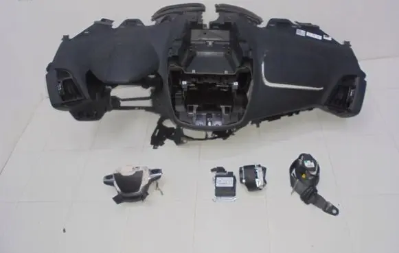 Ford C-MAX II Airbag set with panel 