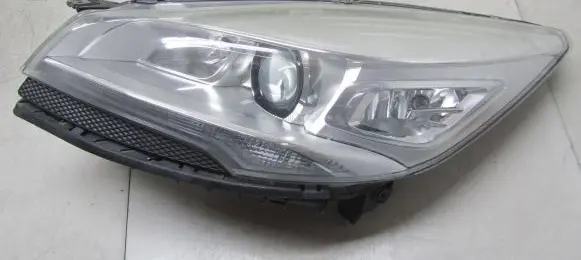 Ford Kuga II Headlight/headlamp CV44-13D155-BG