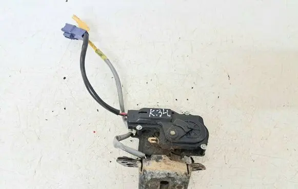 Toyota Avensis T250 Tailgate/trunk/boot lock/catch/latch 