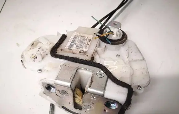 Honda Civic Rear door lock 72611SMGG0