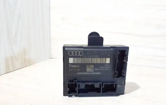 Audi Q7 4L Door control unit/module 4L0959792B 0033TFJ0001 4L0910793B