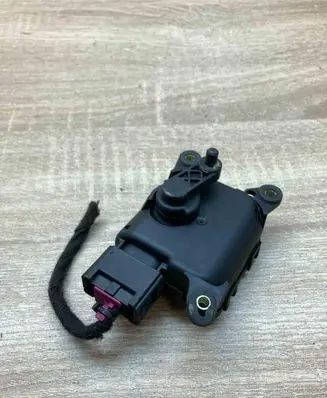 Audi A6 S6 C6 4F Air flap motor/actuator 4B1820511L 0132801170 WITHPLUG