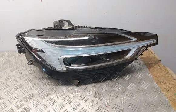 Volvo XC60 Headlight/headlamp 31420418