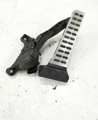 KIA Optima Accelerator throttle pedal 327263R300