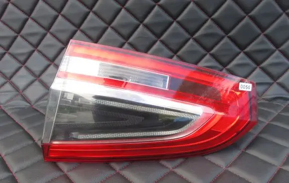 Ford S-MAX Rear/tail lights 2TZ01030702 AM2113A602AF