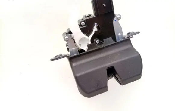 KIA Sportage Tailgate/trunk/boot lock/catch/latch LB2M0235