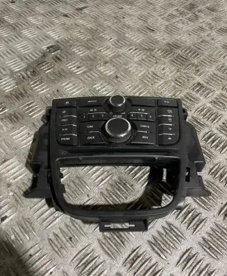 Opel Meriva B Radio/GPS head unit trim 13397126 140710A30449 28365479