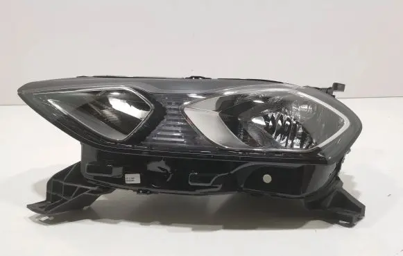 Citroen DS3 Headlight/headlamp 9820840880