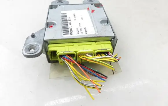 Mazda 2 Airbag control unit/module DF7357K30B