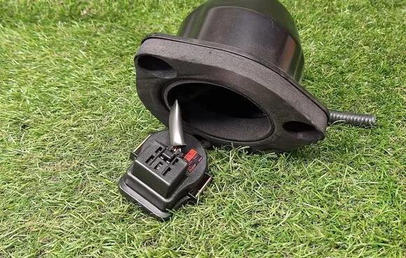 Headlight level adjustment motor