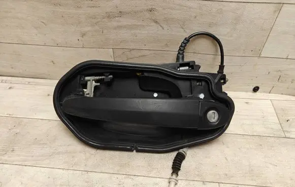 BMW X3 E83 Front door exterior handle 51217034451