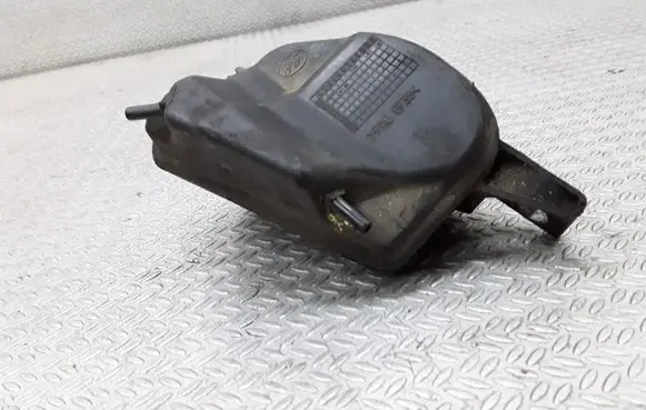 Vacuum air tank