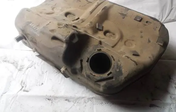 Hyundai Sonata Fuel tank 