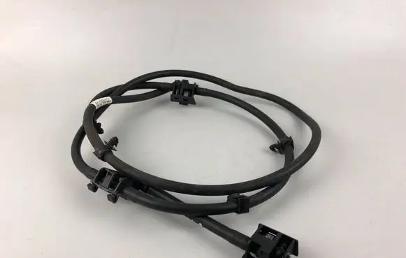 Mercedes-Benz CLS W257 Windshield washer fluid hose A2138608900