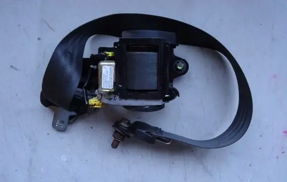 Honda Accord Front seatbelt NSB098GR08