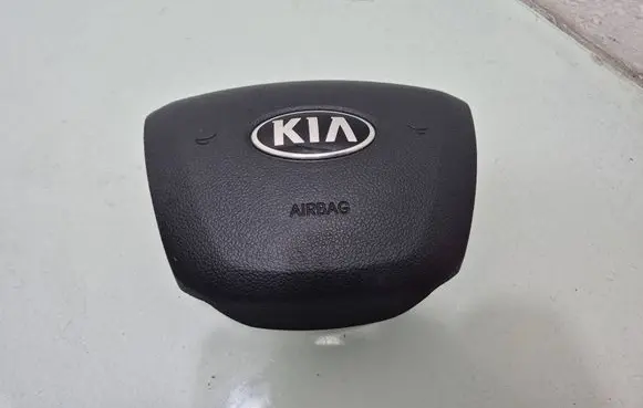 KIA Rio Steering wheel airbag 569001W100HU