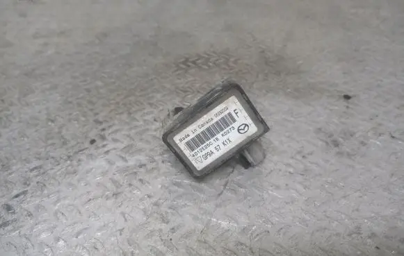 Mazda CX-7 Airbag deployment crash/impact sensor GP9A57K1X