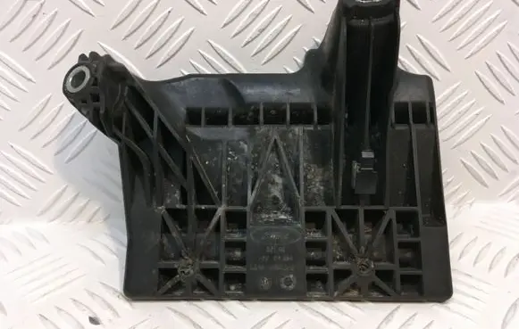 Ford Mondeo MK IV Battery tray 6G9110663AD