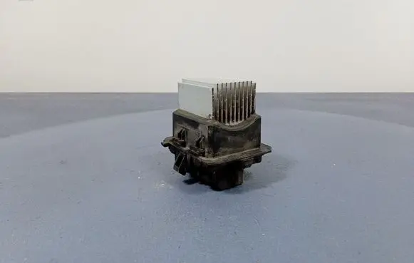 Peugeot 508 RXH Heater blower motor/fan resistor T1017845R