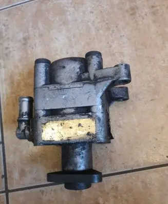 BMW 3 E46 Power steering pump 11127a2