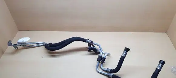 BMW 6 F12 F13 Oil cooling pipe 7589510