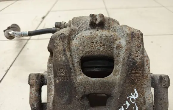 Audi A4 S4 B8 8K Front brake caliper