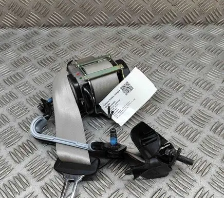 Volvo XC90 Third row seat belt 31484583