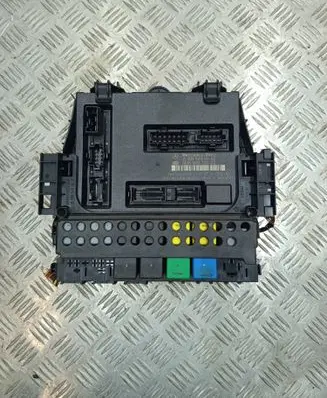 Mercedes-Benz B W245 Comfort/convenience module A1695405645 5DK00872822 695405645