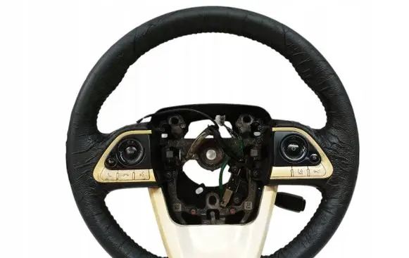 Toyota Prius c Steering wheel PLUG-IN