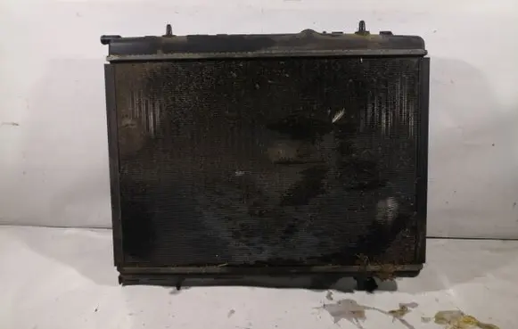 Citroen C4 I Coolant radiator