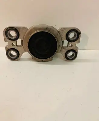 Jaguar E-Pace Engine mount bracket EJ327M121AD 131118