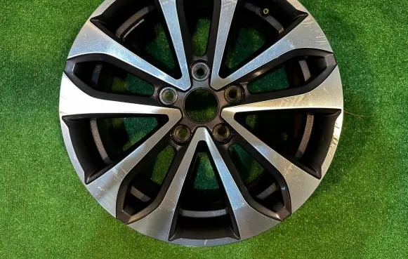 Renault Zoe R16 alloy rim 