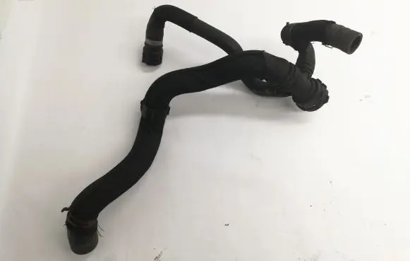 Audi Q5 SQ5 Engine coolant pipe/hose 4F0122293A