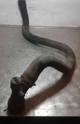 Volkswagen Golf IV Engine coolant pipe/hose 13735T1