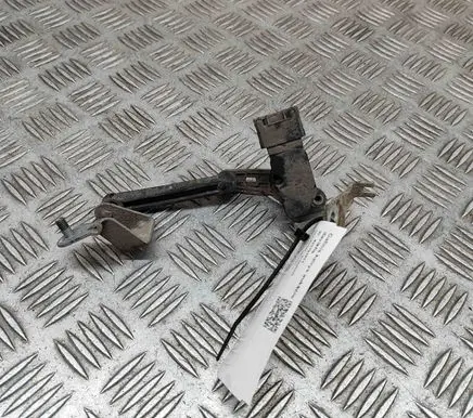 BMW i3 Rear air suspension level height sensor 6855668 6870200