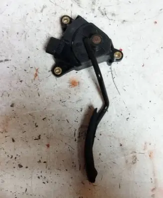 Renault Scenic II - Grand scenic II Accelerator throttle pedal 8200159647 1293B
