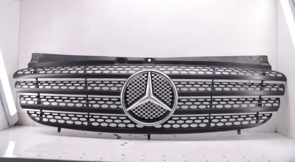 Mercedes-Benz Vito Viano W639 Front bumper upper radiator grill A6398800185