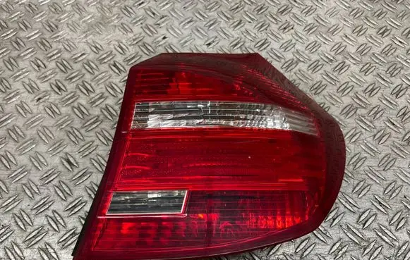 BMW 1 E81 E87 Rear/tail lights 63217164964