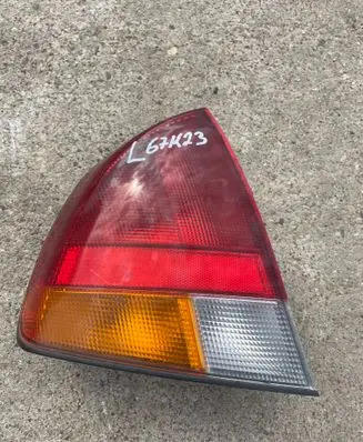 Mitsubishi Carisma Rear/tail lights