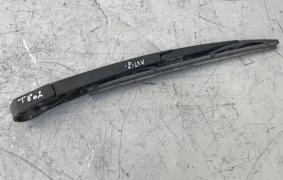 Opel Astra J Rear wiper blade 13256918