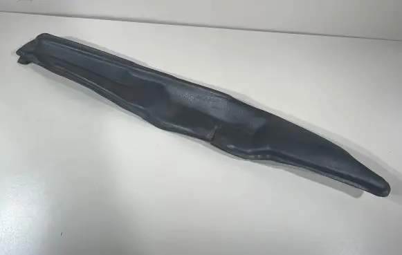 Fender foam support/seal