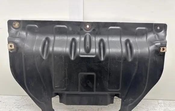 BMW 2 F22 F23 Engine splash shield/under tray 6850067